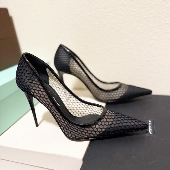 Dolce & Gabbana 105 Mesh Rete Fishnet Sheer Patent Leather DG Logo Pumps NEW - Picture 5 of 9